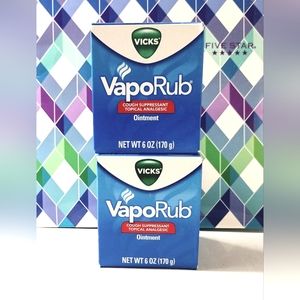 2 Vicks Vapor Rub
